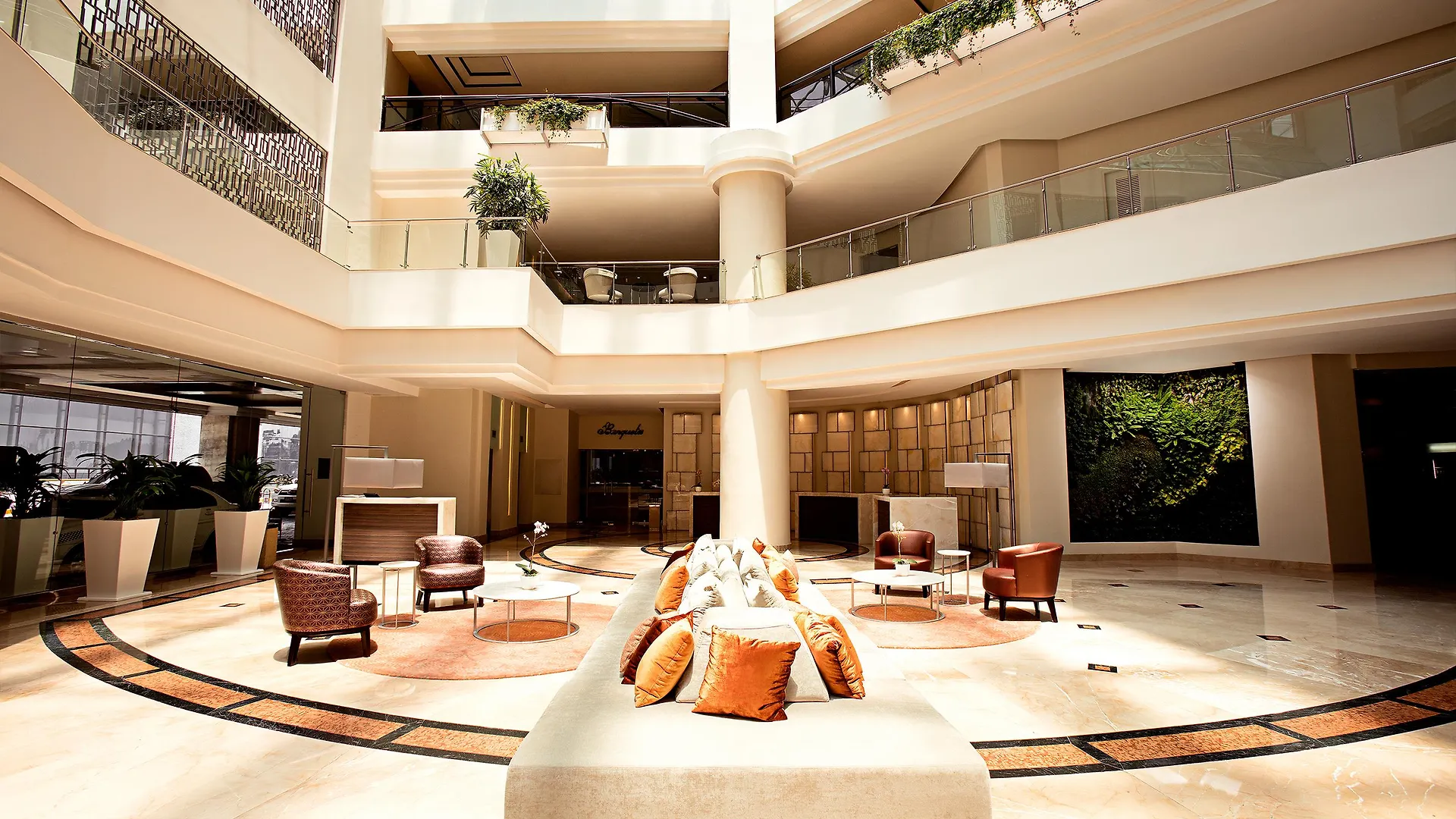 *****  Tikal Futura Hotel & Convention Center Guatemala City Guatemala