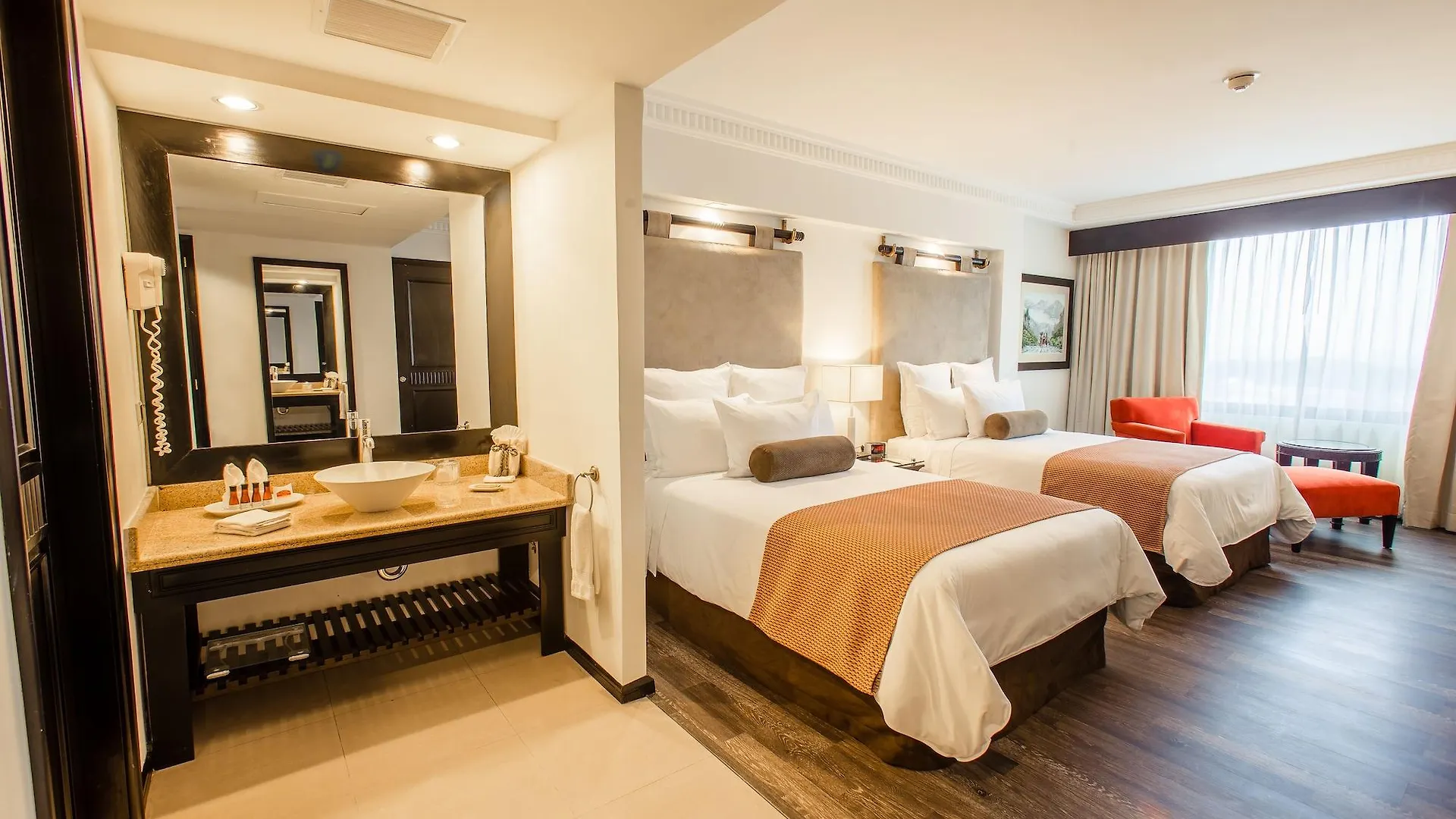 Tikal Futura Hotel & Convention Center Guatemala